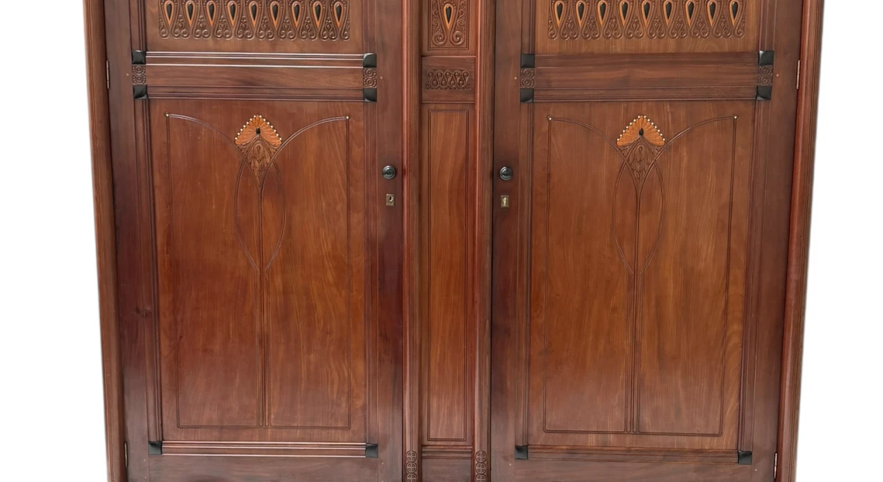 Arts & Crafts Armoire or Wardrobe by Jac. van den Bosch for 't Binnenhuis, 1910